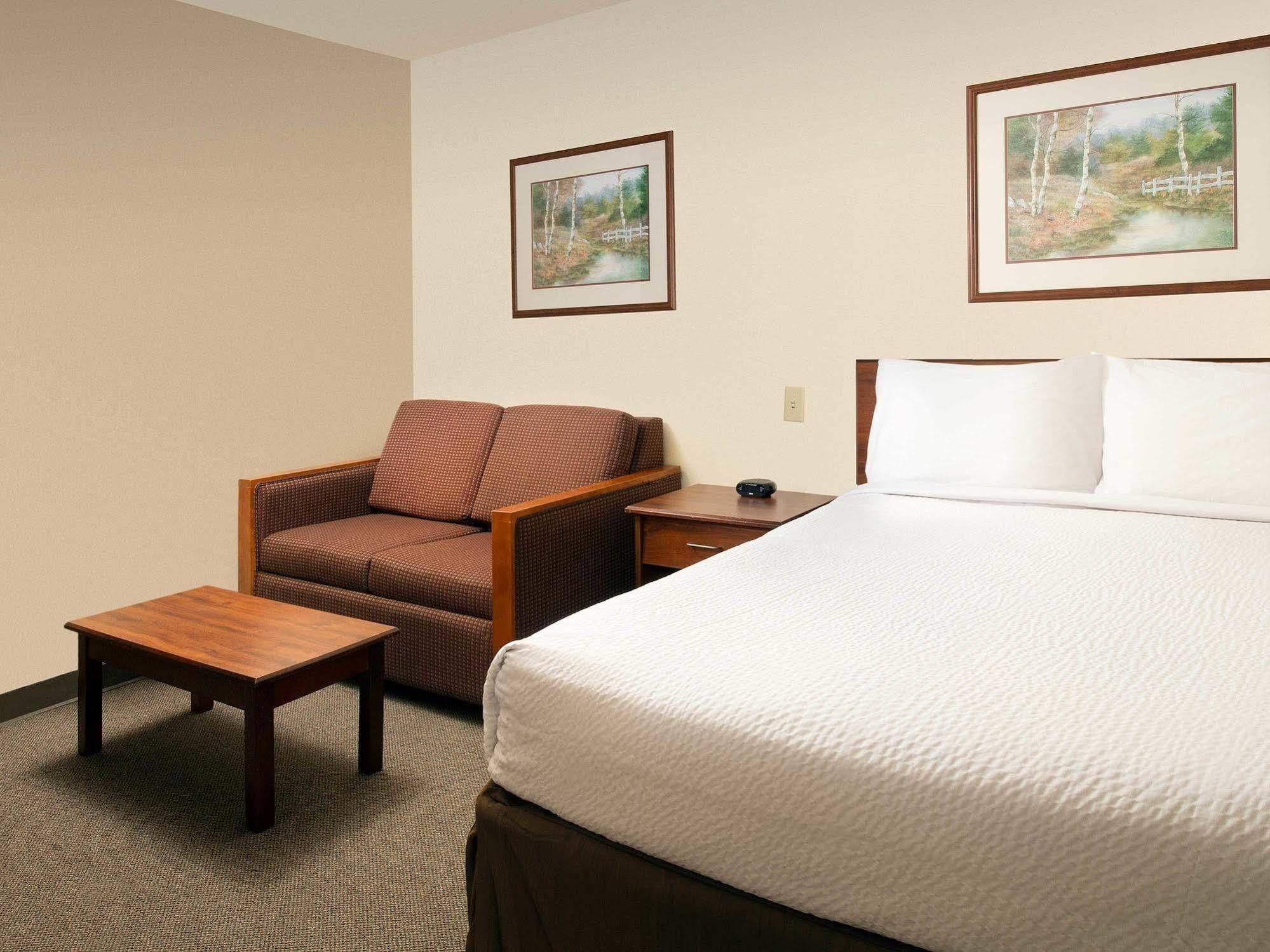 Woodspring Suites Ocala Bagian luar foto